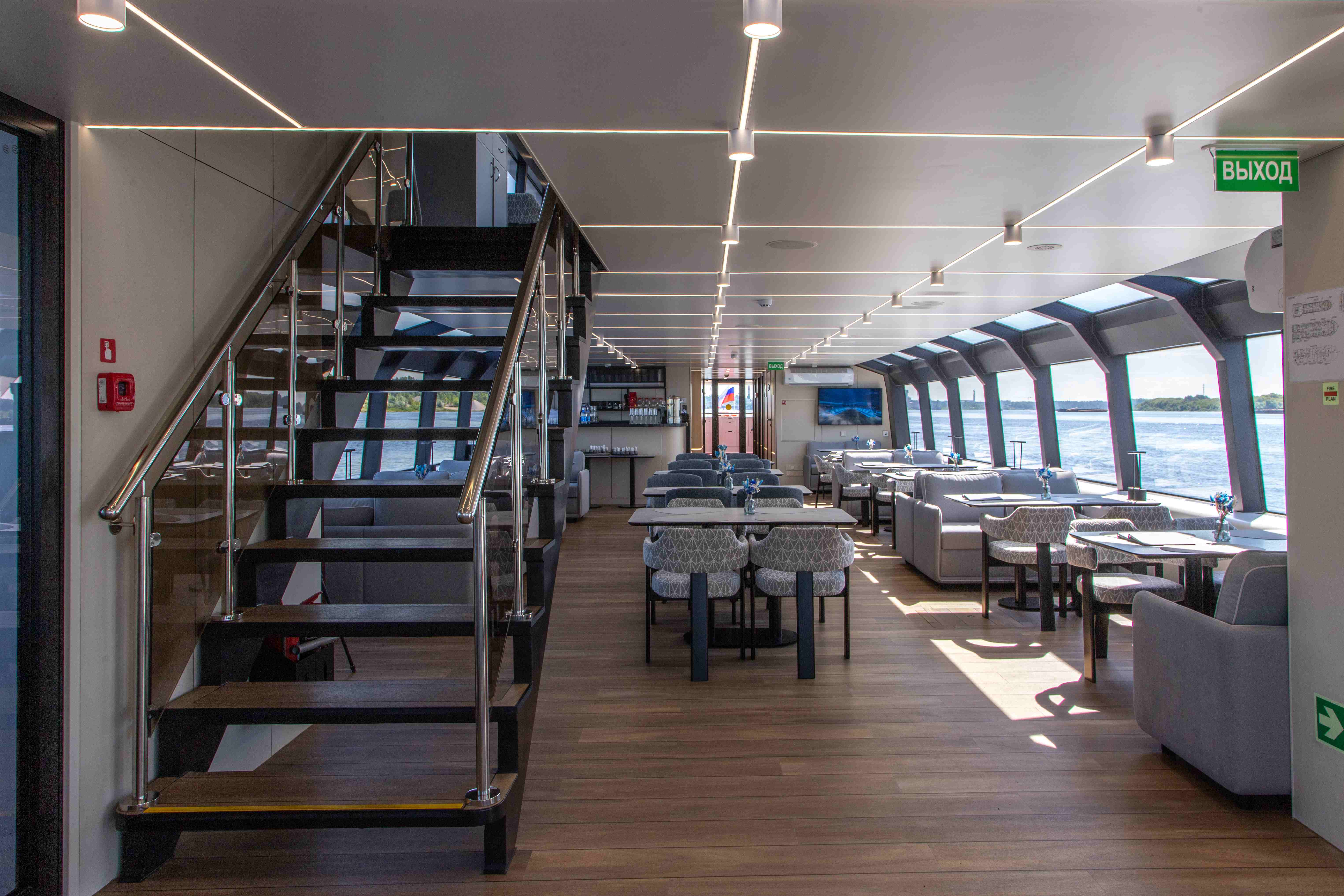 ship photo